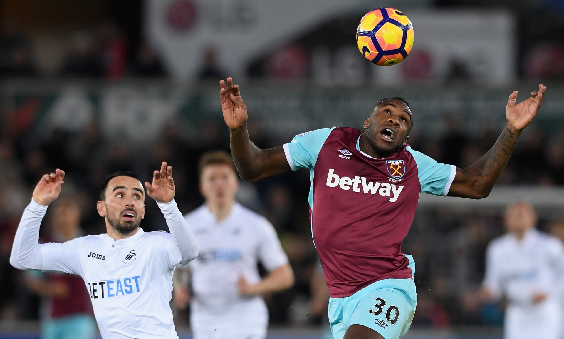 但他最近对 但他最近对